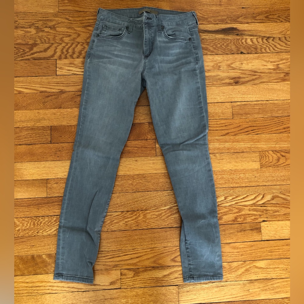 Joe’s Jeans women’s gray denim size 27, EUC